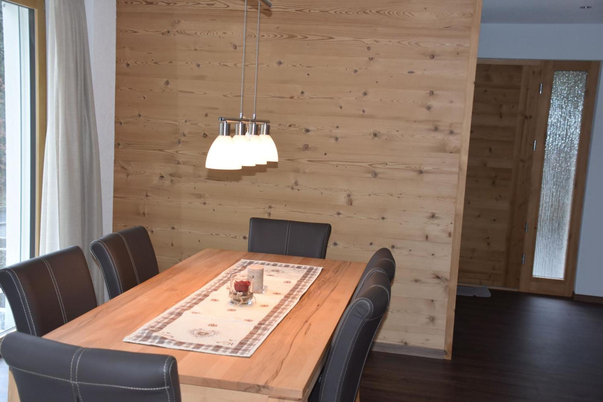 גרינדלוולד Ferienwohnungen Chalet Hohturnen מראה חיצוני תמונה